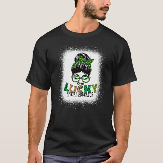 One Lucky Special Educator BleachedSt patricks・ダ Tシャツ (正面)