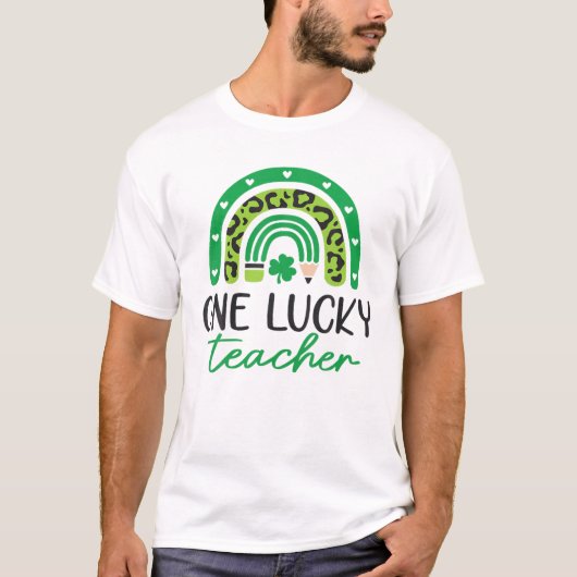 One Lucky Teacher Boho Rainbow Leopard St Patrick' Tシャツ (正面)