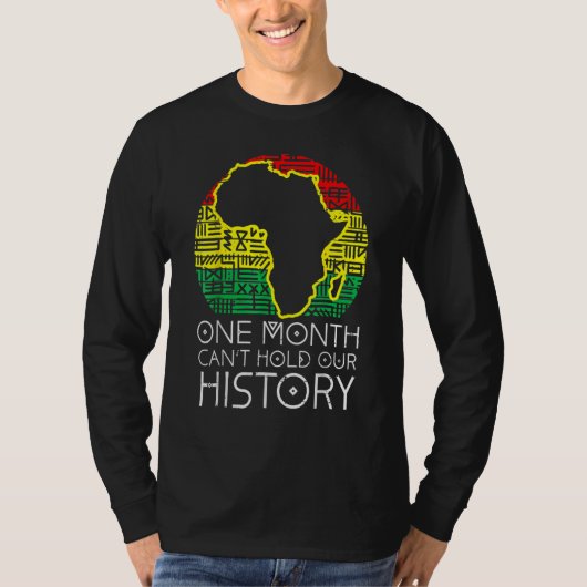 One Month Cant Hold Our History Pan African Black  Tシャツ (正面)