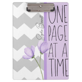 One Page at a Time – Motivational Lavender Floral クリップボード