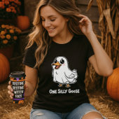One Silly Goose Cute Halloween Shirt; Ghost Goose Tシャツ