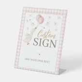 One Silly Goose Girls 1st Birthday Pink Gingham 台座サイン (正面)