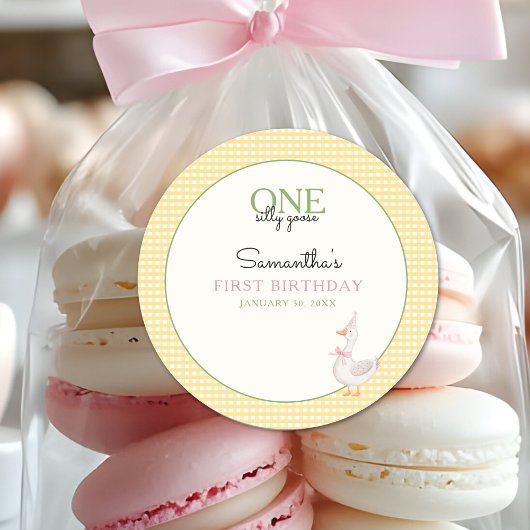One Silly Goose Pink and Gingham 1st Birthday ラウンドシール