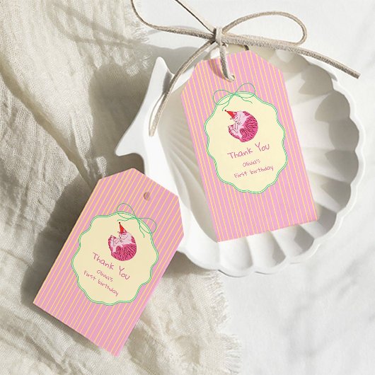 One Sleepy Cat 1st Birthday – Yellow Stripes ギフトタグ