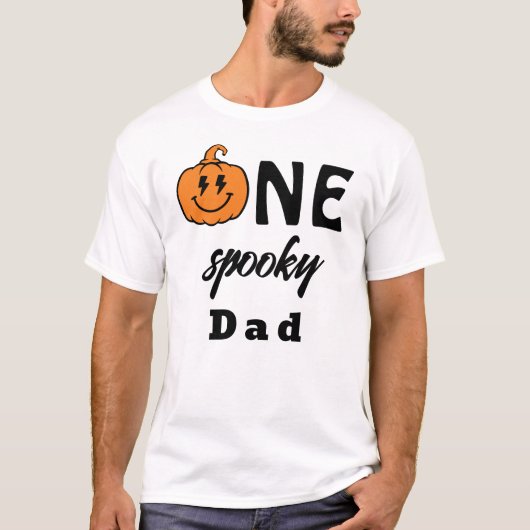 One Spooky Dad Halloween Matching Family Tシャツ (正面)