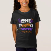 One Spooky Sister, Fun Halloween Family Tシャツ (正面)