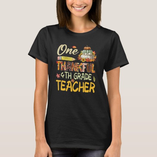 One Thankful 4th Grade Teacher Pumpkin Fall Thanks Tシャツ (正面)