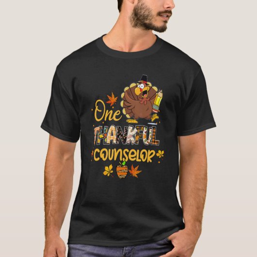 One Thankful Counselor Turkey Pilgrim Hat Thanksgi Tシャツ (正面)