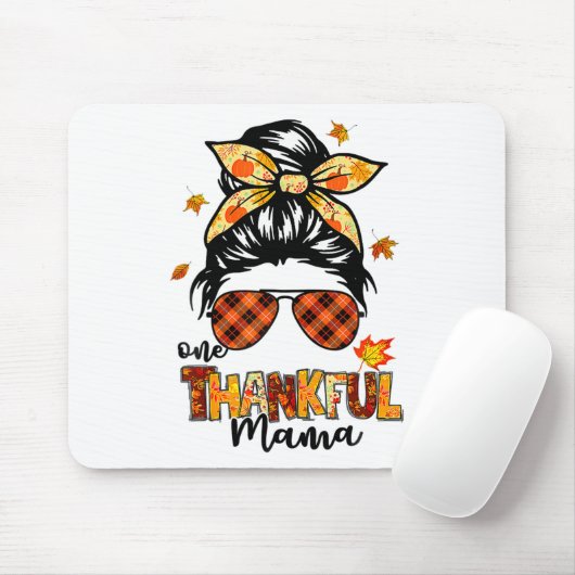 One Thankful Mama Funny Messy Bun Fall Autumn Than マウスパッド (マウス)