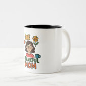 One Thankful Mom – Cute Cartoon Mother with Glasse ツートーンマグカップ (正面右)