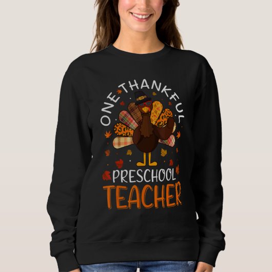 One Thankful Preschool Teacher Leopard Thanksgivin スウェットシャツ (正面)