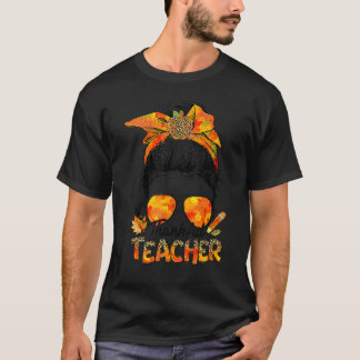 One Thankful Teacher Leopard Messy Bun Thanksgivin Tシャツ