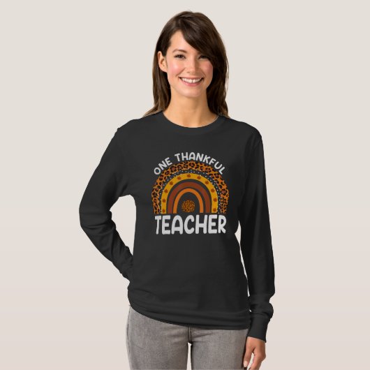 One Thankful Teacher Thanksgiving Rainbow Leopard  Tシャツ (正面フル)