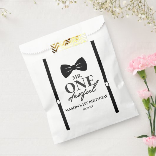 ONEderful Bow Tie第1誕生日パーティー フェイバーバッグ (封をした状態)