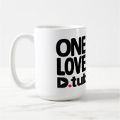 OneLoveDTubeの大きい文字及びハート コーヒーマグカップ (左)