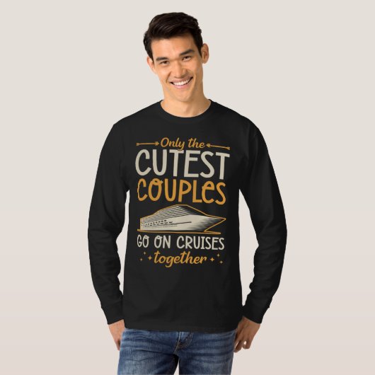 Only The Cutest Couples Go On Cruises Together Mat Tシャツ (正面フル)