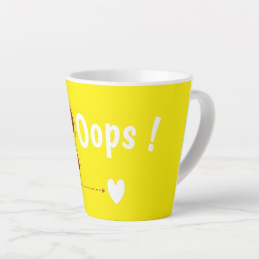Oops! Cute Teddy Bear Mug – Fun Yellow Coffee Cup カフェラテマグ (右アングル)