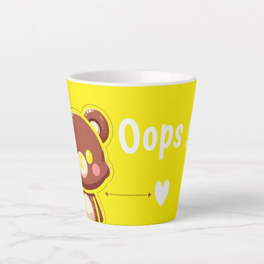 Oops! Cute Teddy Bear Mug – Fun Yellow Coffee Cup カフェラテマグ (正面)