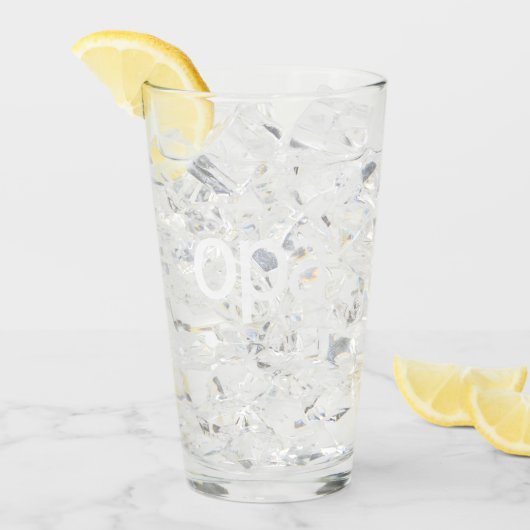 OPAロゴガラスタンブラー – 白いロゴ タンブラーグラス (アイス正面)