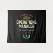 Operations Managerとパパ タペストリー (正面(横))