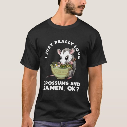 Opossum Eating Ra Noodles Japanese Food Possum Rod Tシャツ (正面)