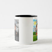 Optimist vs Pessimist Funny Mug Quote ツートーンマグカップ (中央)