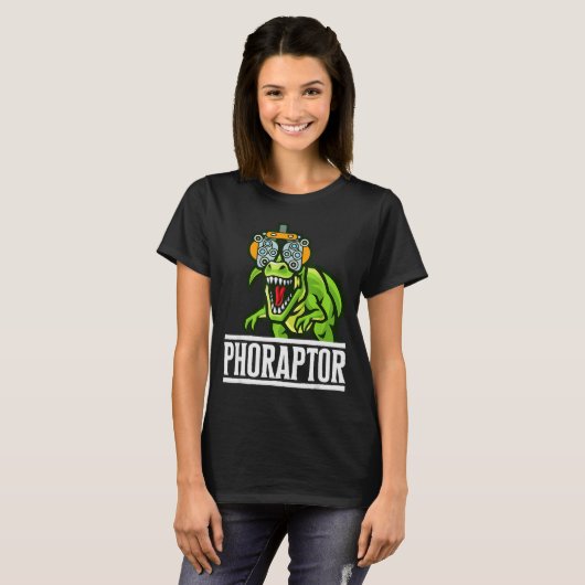 Optometry Machine Phoropter Funny Optometrist Phor Tシャツ (正面フル)