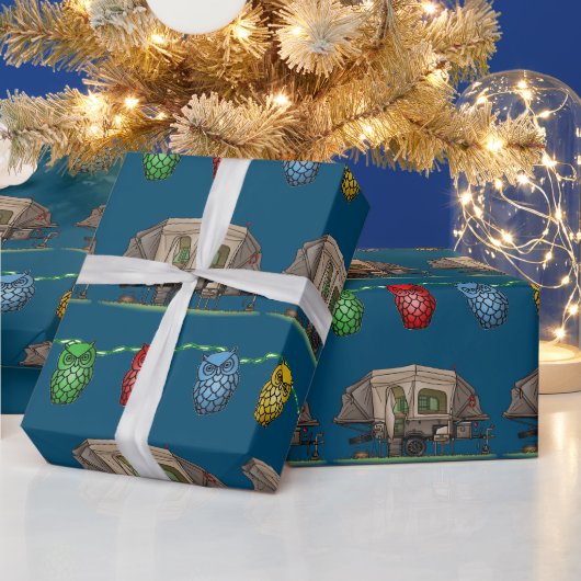 Opus 4 Up ポップ・アートの Camper RVハッピーキャンパー ラッピングペーパー (クリスマス)