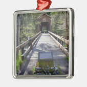 OR、Jackson County、Mckee Covered Bridge メタルオーナメント (左)