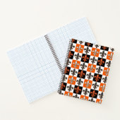 Orange Black White Checkered Fleur-de-lis Design  ノートブック (内部)