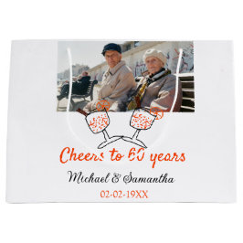 Orange cheers to 60 years anniversary wedding  ラージペーパーバッグ