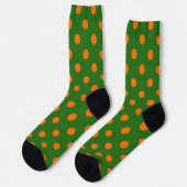 Orange On Green Polka Dots Pattern Design  ソックス (左)