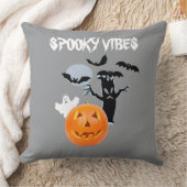 Orange Pumpkin with White Ghost and Bats クッション (ブランケット)