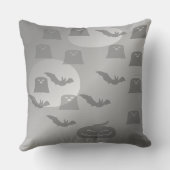 Orange Pumpkin with White Ghost and Bats クッション (裏面)
