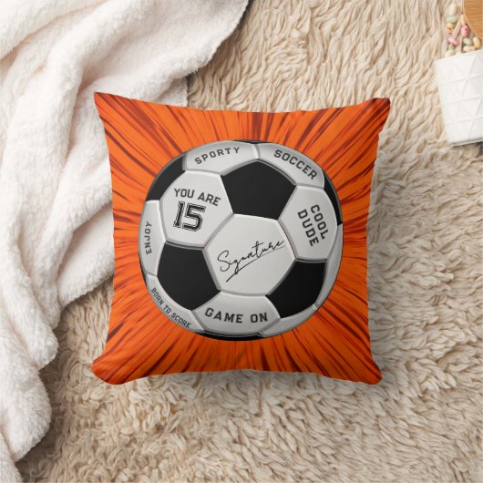 Orange Soccer Ball Custom Text Birthday Milestone クッション (ブランケット)