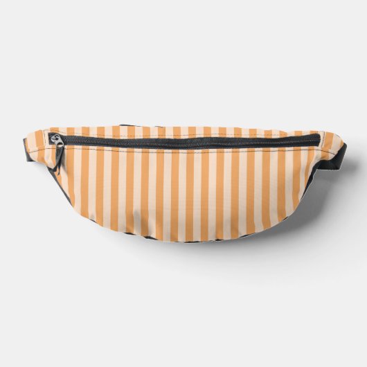 Orange Stripes Seamless Pattern ファニーパック (レイダウン)