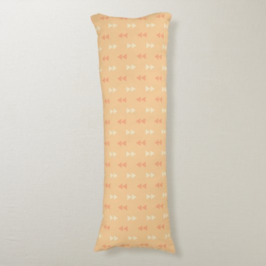 Orange Triangles Pattern Body Pillow ボディピロー (正面縦)