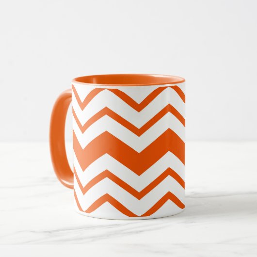 Orange White Chevron Zigzag Pattern Design  マグカップ (正面左)