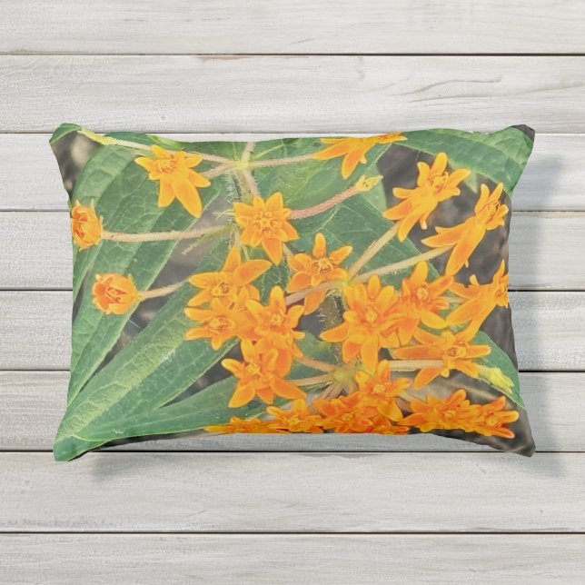 Orange Wildflowers Pillow アウトドアクッション (正面)