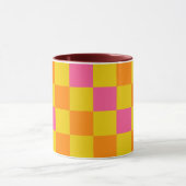 Orange Yellow Pink Checkered Pattern Design  マグカップ (中央)