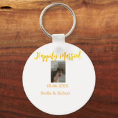 Orange yellow retro photo happily married couple キーホルダー (正面)