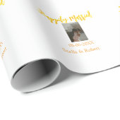 Orange yellow retro photo happily married couple ラッピングペーパー (ロールコーナー)