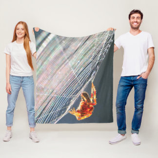 Orb Spider on Web  フリースブランケット