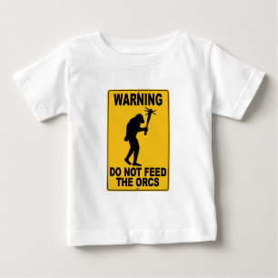 Orcsを食べ物を与えないで下さい ベビーTシャツ