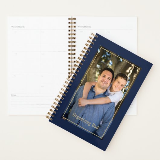 Organizing Dad Personalized Photo Navy Blue & Gold プランナー手帳 (ディスプレー)
