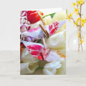 Origamiの平和クレーンを持つ植物のチューリップ カード (黄色い花)