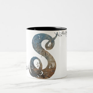 Ornamental Script Letter S Mug ツートーンマグカップ
