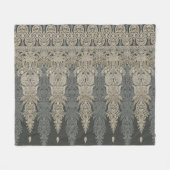 Ornamental Traditional Paisley design  フリースブランケット (正面(横))