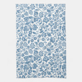 Ornate Blue and White Floral Vines Pattern キッチンタオル (縦)