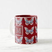 Ornate Butterflies Burgundy Pattern Monogram ツートーンマグカップ (正面左)